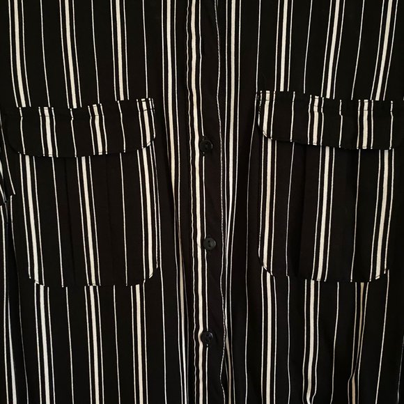 H&M Pin Striped Long Sleeve Button Down Shirt - Picture 6 of 7